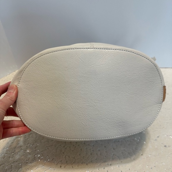 Brighton ‘Collins’ Cream White Leather Bohemian Bucket Shoulder Bag NWT - Picture 8 of 16
